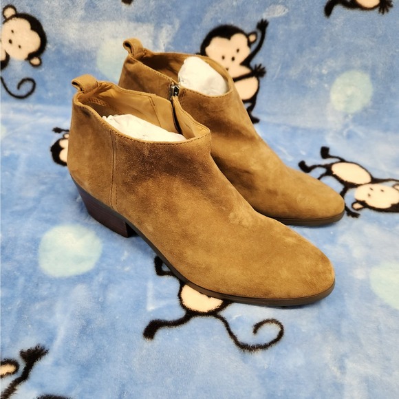New‎ JCrew Suede Camel Ankle Boots Womens size 8.50 - Picture 1 of 9
